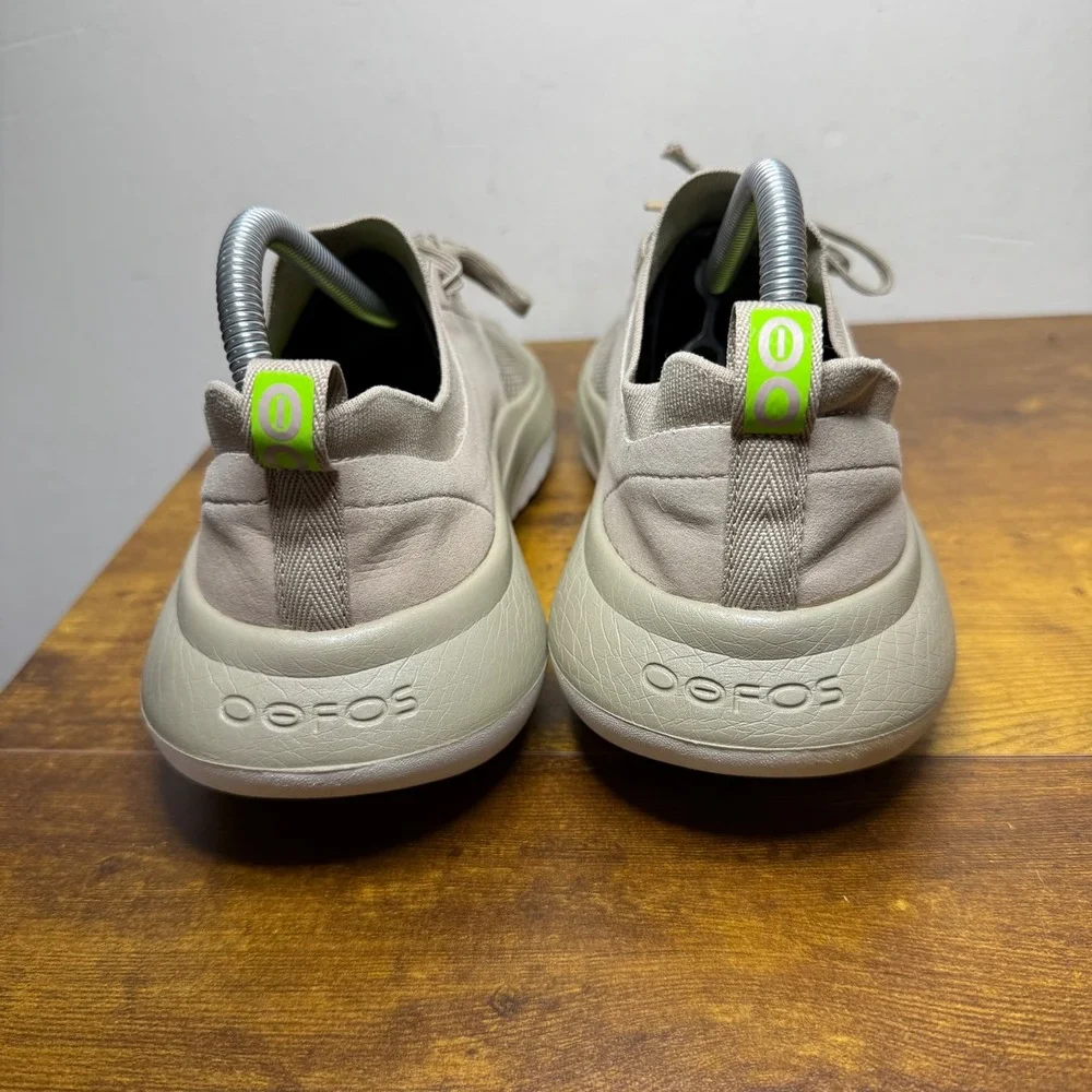 OOFOS OOmg Low Shoe Womens 8.5 Taupe Mesh Recovery Sneaker 0101-BEIGE-W8.5